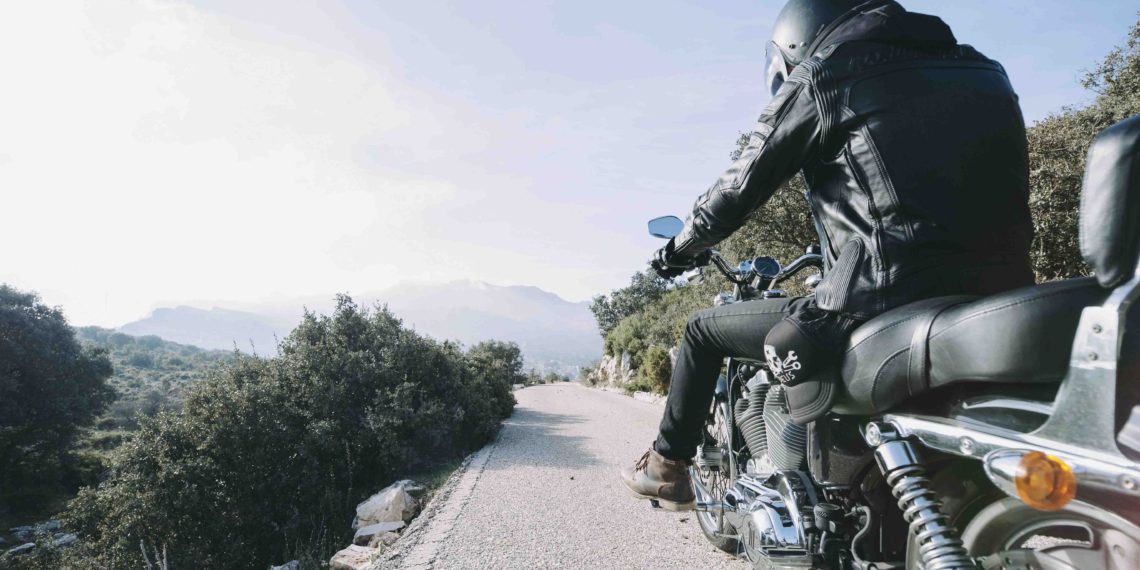 MOTOCICLETAS, ROCK AND ROLL E TATUAGEM NO ENCONTRO MOTO ROCK VILA VELHA