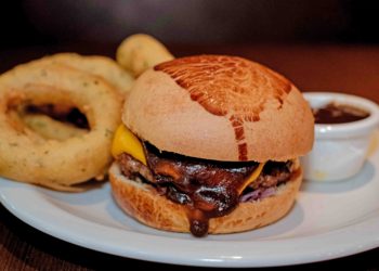 I LOVE BURGER: BURGERS POR R$19,90 EM FESTIVAL NO SHOPPING VITÓRIA